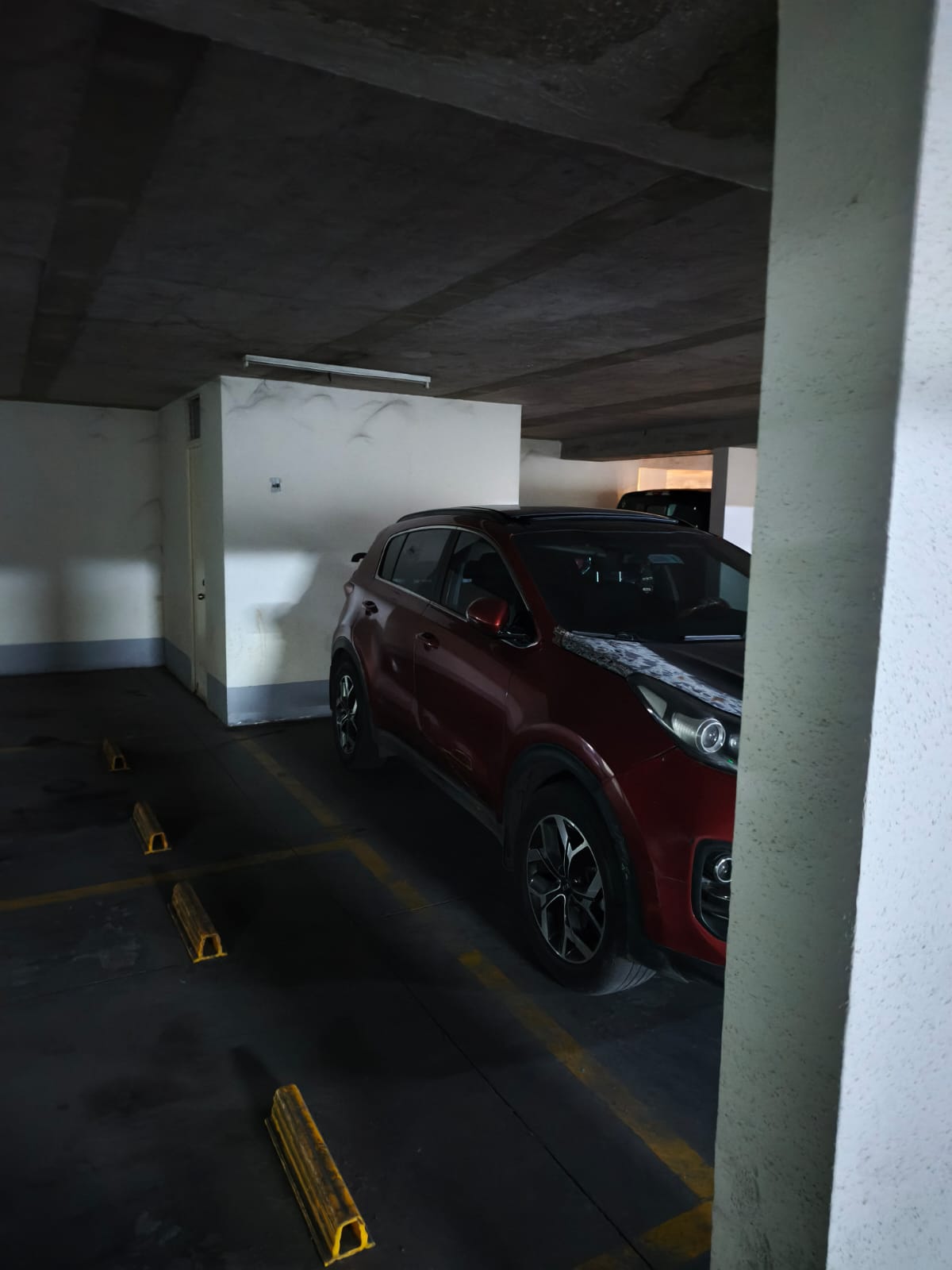 Vendo Oficina con 01 estacionamiento en Estación Central, Inmejorable ubicación - Imagen 7