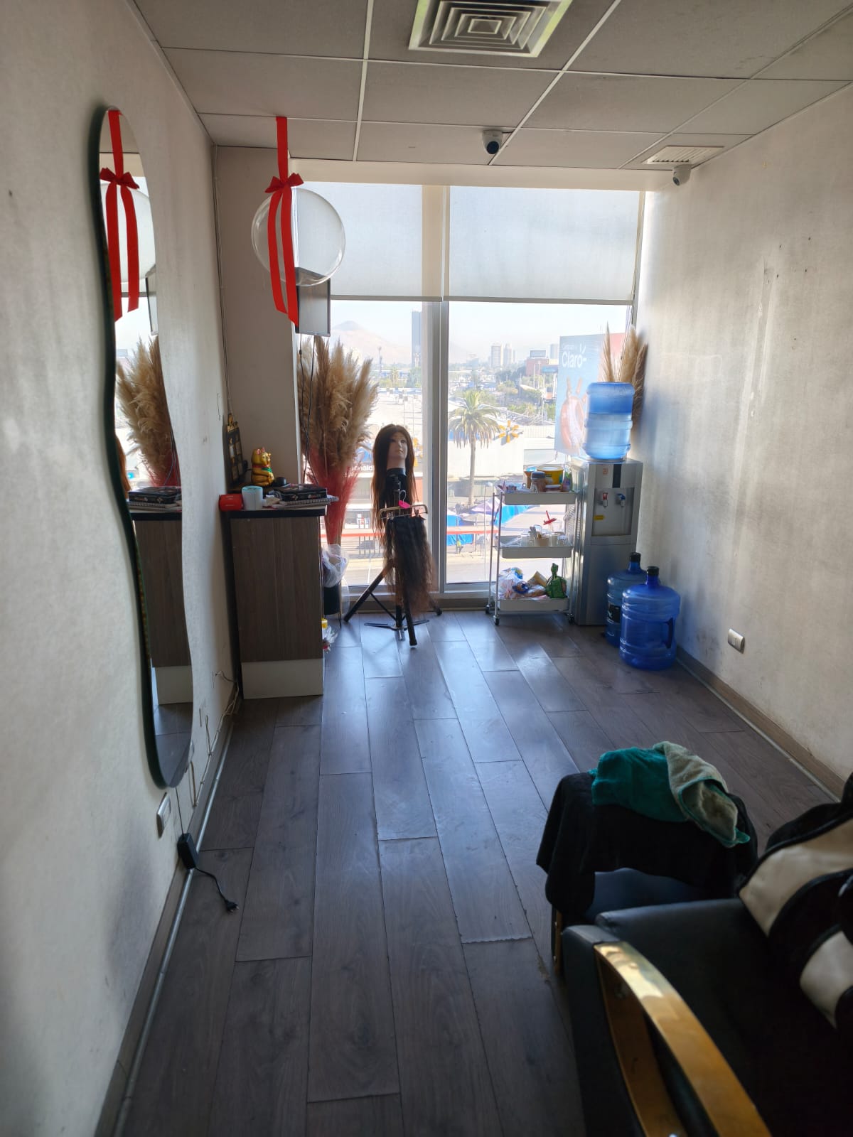 Vendo Oficina con 01 estacionamiento en Estación Central, Inmejorable ubicación - Imagen 9